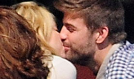 激情接吻视频,揭秘接吻视频背后的情感火花